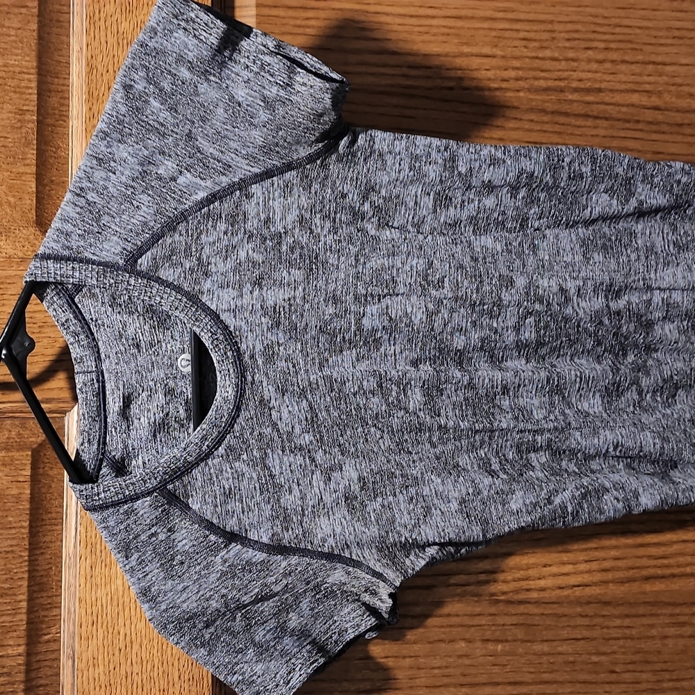 🍋 lululemon Swiftly Tee